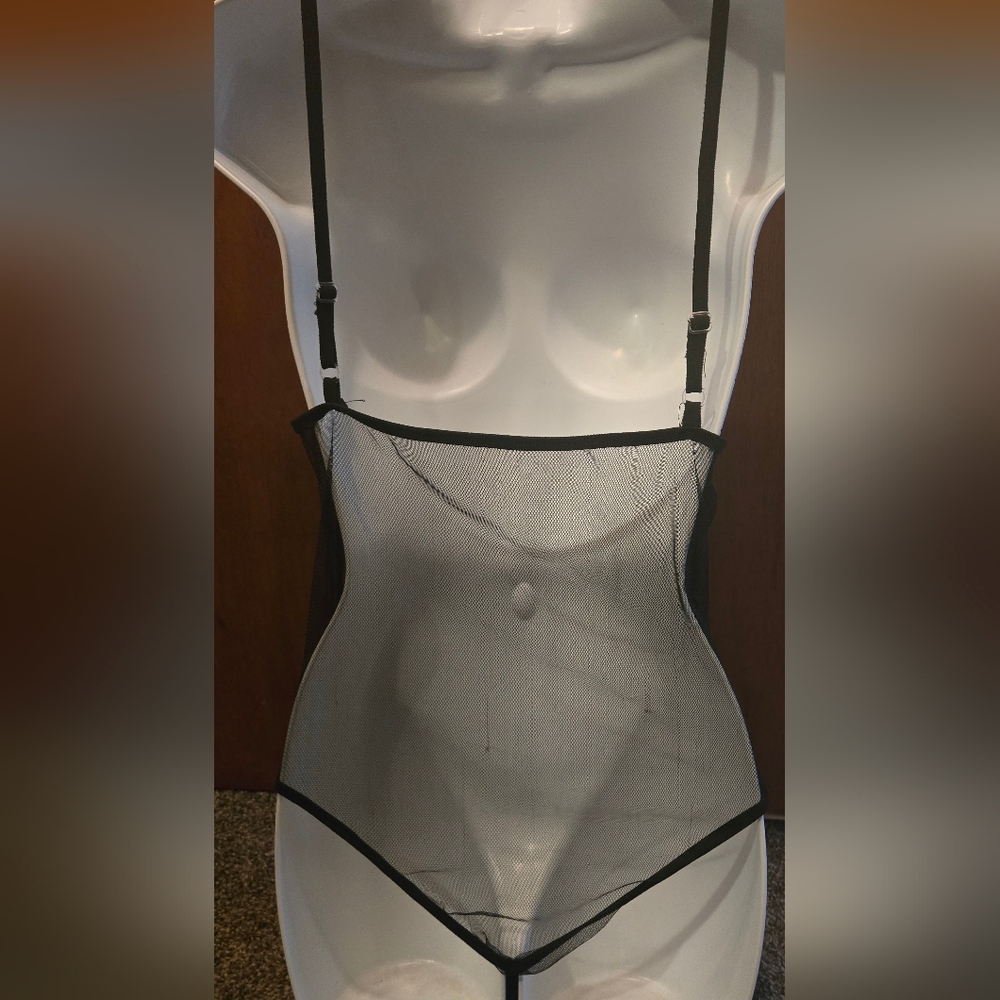 Boohoo Black Sheer Bodysuit SzM - Picture 4 of 5